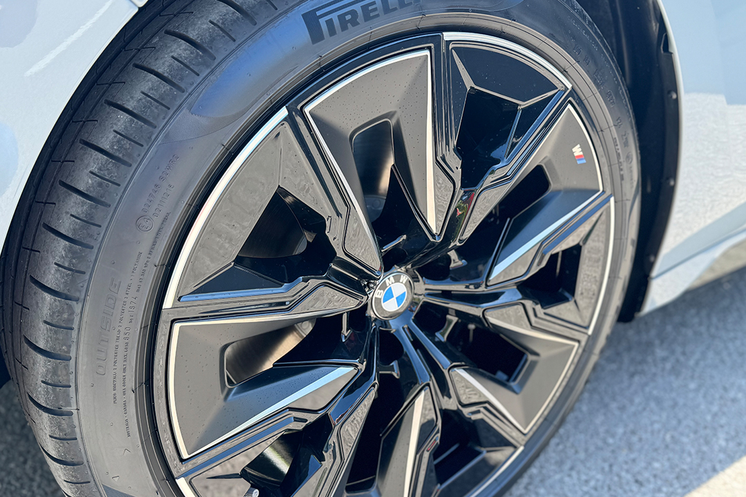 Mitic Ads Landing page_Posebna ponuda BMW 7_2_8